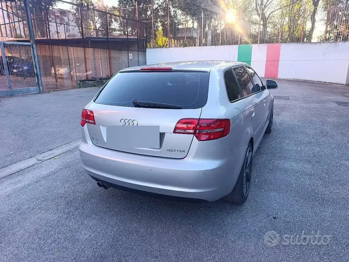 Usata Audi A3 Sportback 140 CV (102 kW) 2009 Grigio Utilitaria