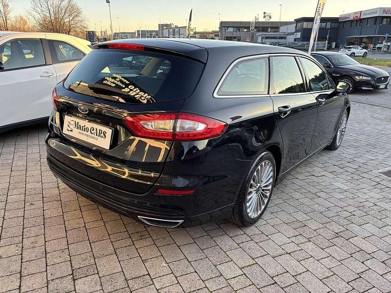 Usata Ford Mondeo Titanium 179 CV (131 kW) 2015 Nero Station wagon
