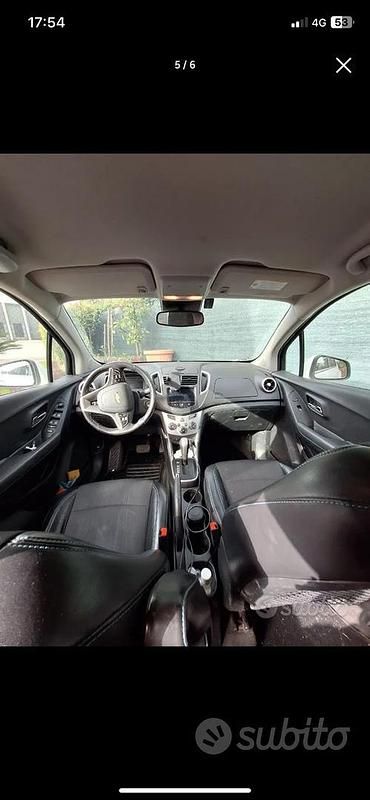 Usata Chevrolet Trax 130 CV (95 kW) 2014 Bianco SUV