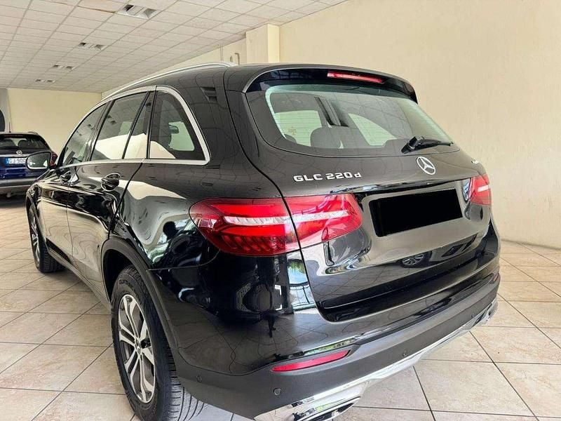 Usata Mercedes GLC220 Premium 170 CV (125 kW) 2018 Nero SUV