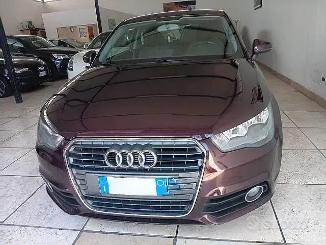 Usata Audi A1 Ambition 86 CV (63 kW) 2011 Rosso Utilitaria