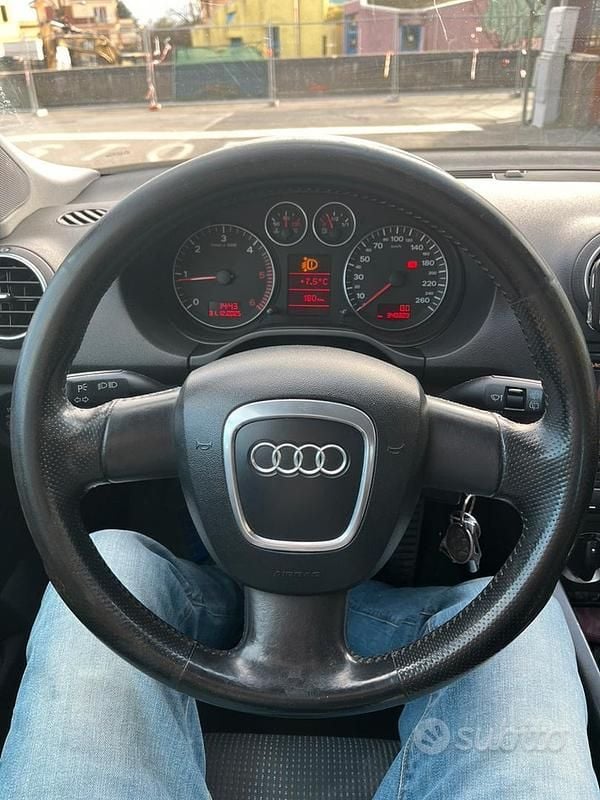 Usata Audi A3 140 CV (102 kW) 2008 Blu Utilitaria