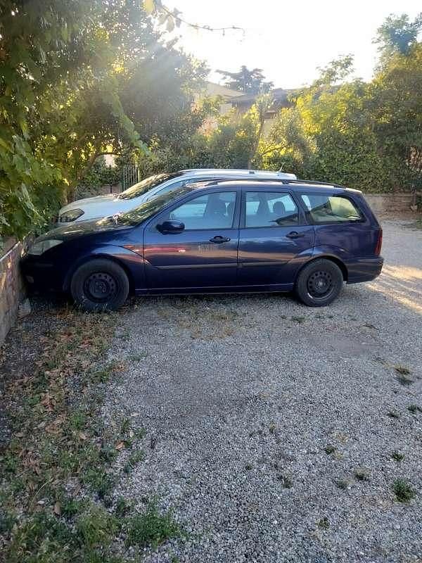 Usata 2002 Ford Focus Ambiente Station wagon | 500 € (Ottimo prezzo) - Immagine 1/3