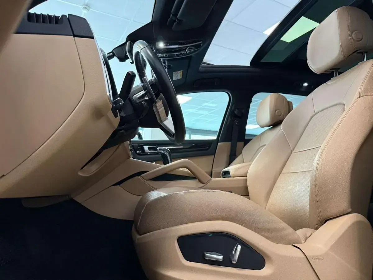 Usata Porsche Cayenne 340 CV (250 kW) 2019 Nero SUV