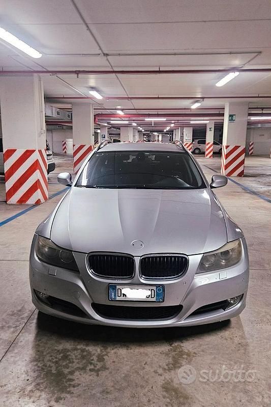 Usata BMW 320 177 CV (130 kW) 2009 Grigio Station wagon