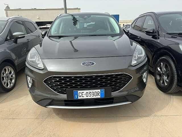 Usata Ford Kuga Titanium 120 CV (88 kW) 2021 Grigio SUV