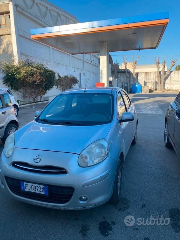 Grigio Usata 2012 Nissan Micra Due volumi | 4800 € (Buon prezzo) - Immagine 1/4