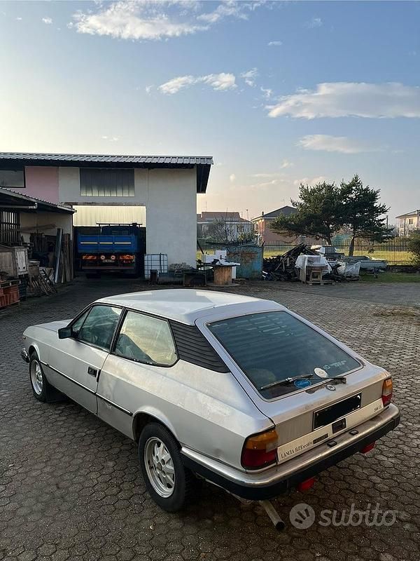 Usata Lancia Beta 135 CV (99 kW) 1981 Grigio Coupé