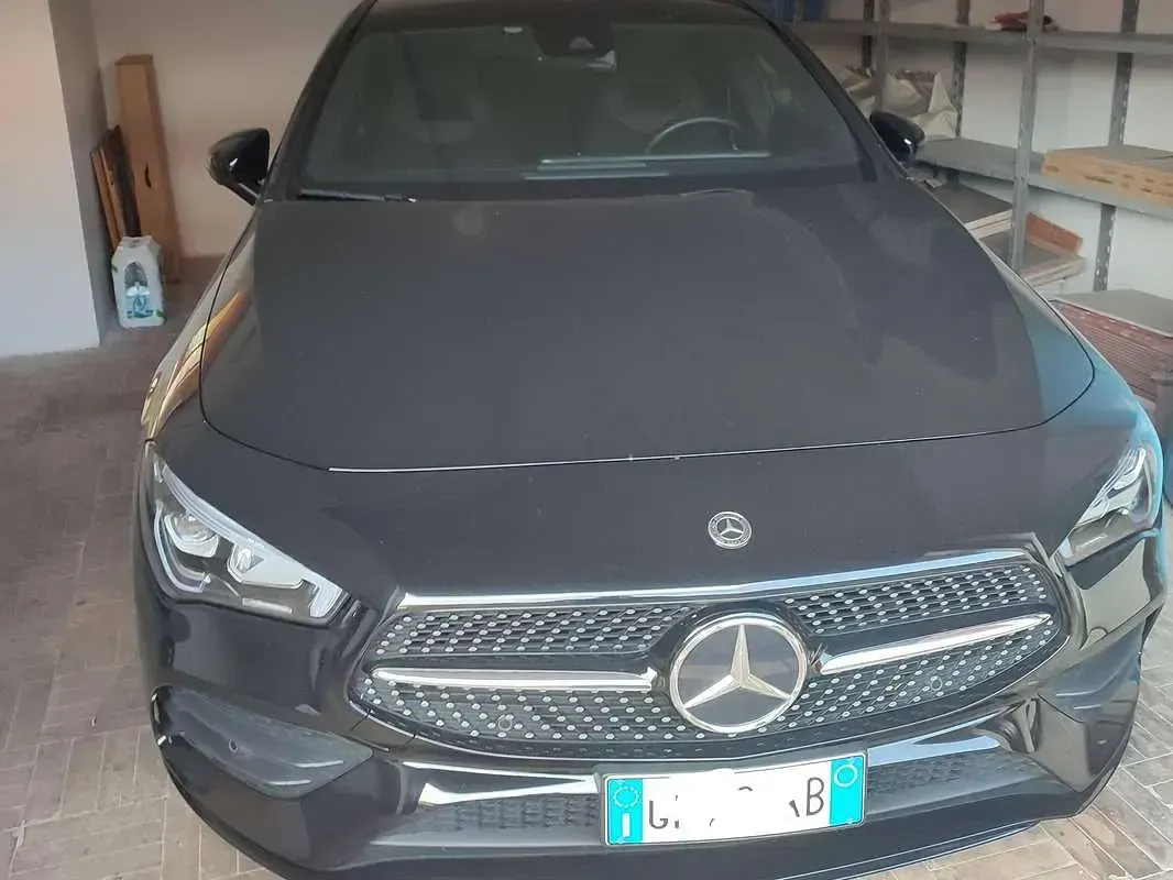 Usata Mercedes CLA200 150 CV (110 kW) 2021 Nero Coupé