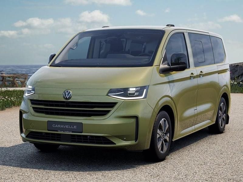 Nuova VW Caravelle Life 85 kW (116 CV) 2026 Warm green metallizzato Furgone