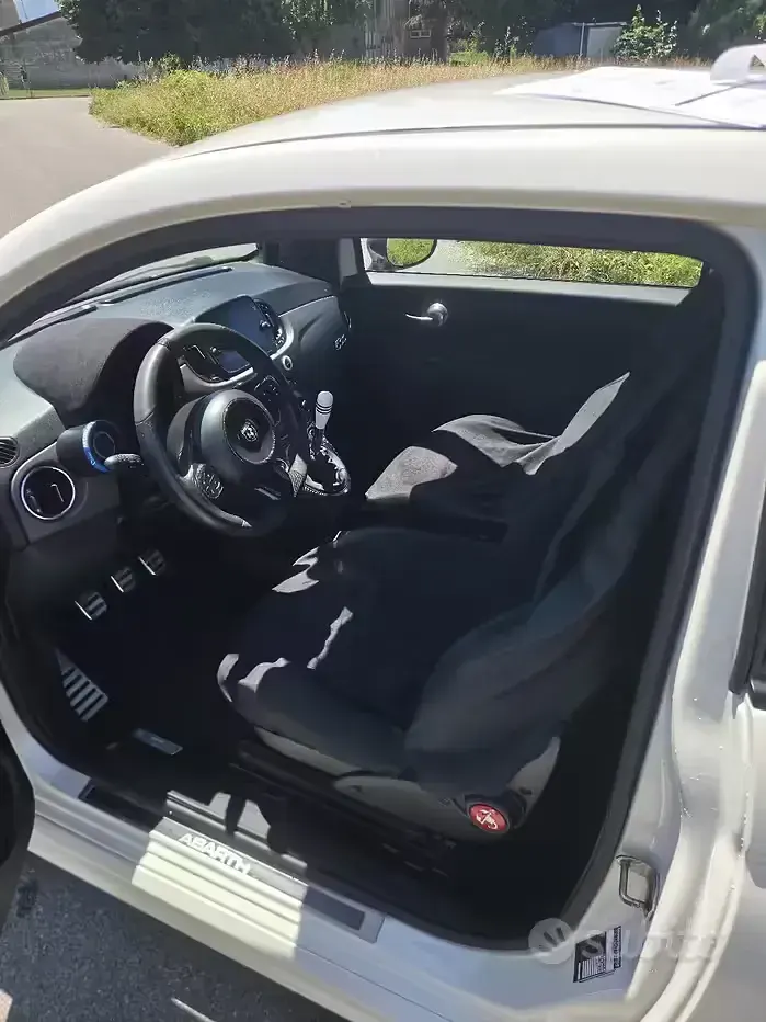 Usata Abarth 500 180 CV (132 kW) 2019 Bianco Berlina