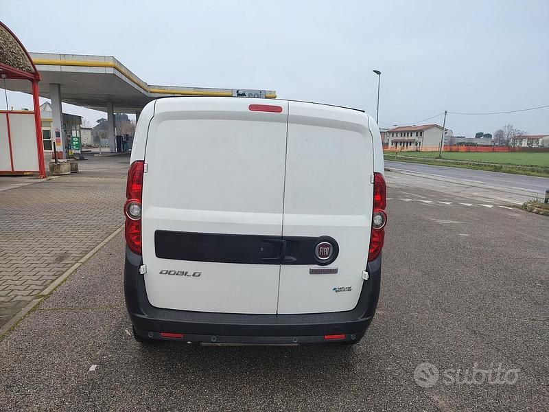 Usata Fiat Doblò Business 120 CV (88 kW) 2020 Bianco