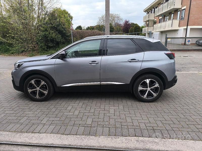 Usata Peugeot 3008 Allure 2020 Grigio SUV