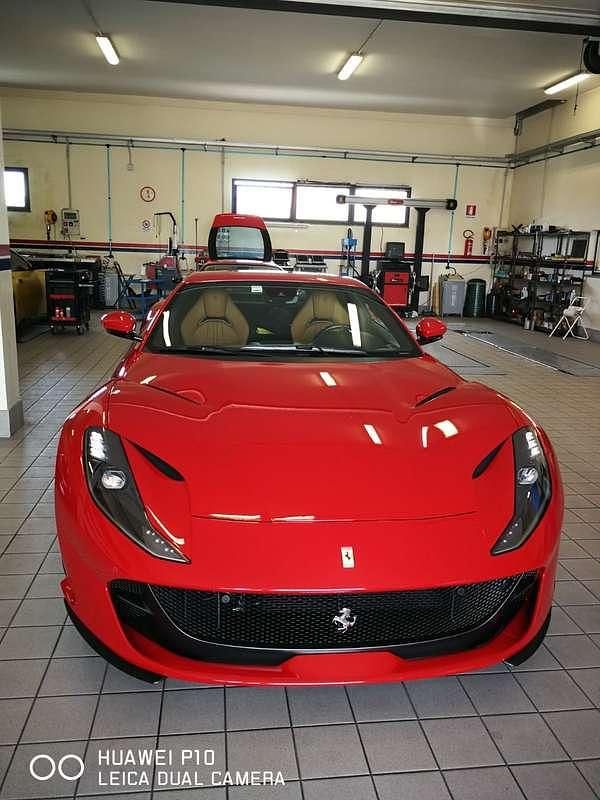 Usata Ferrari 812 799 CV (587 kW) 2020 Coupé