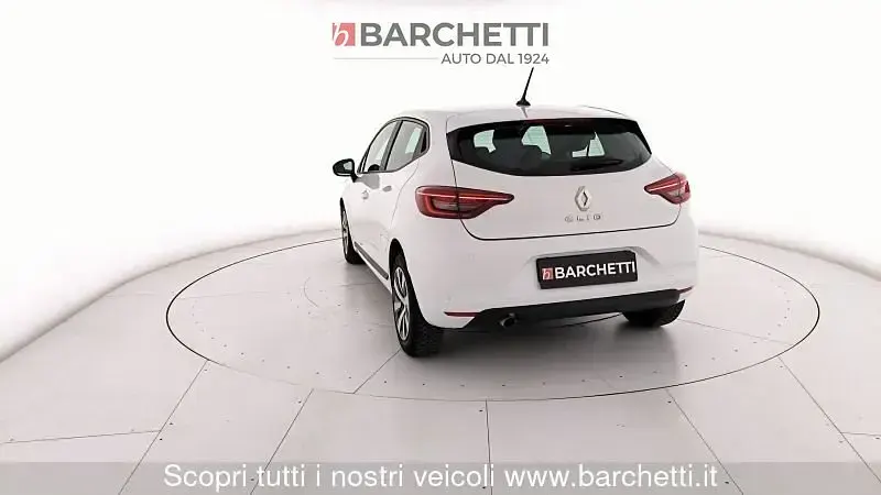 Usata Renault Clio V Equilibre 101 CV (74 kW) 2023 Bianco Utilitaria