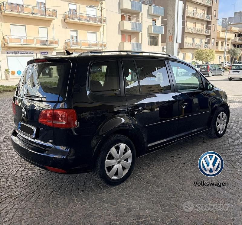 Usata VW Touran 105 CV (77 kW) 2016 Nero Monovolume