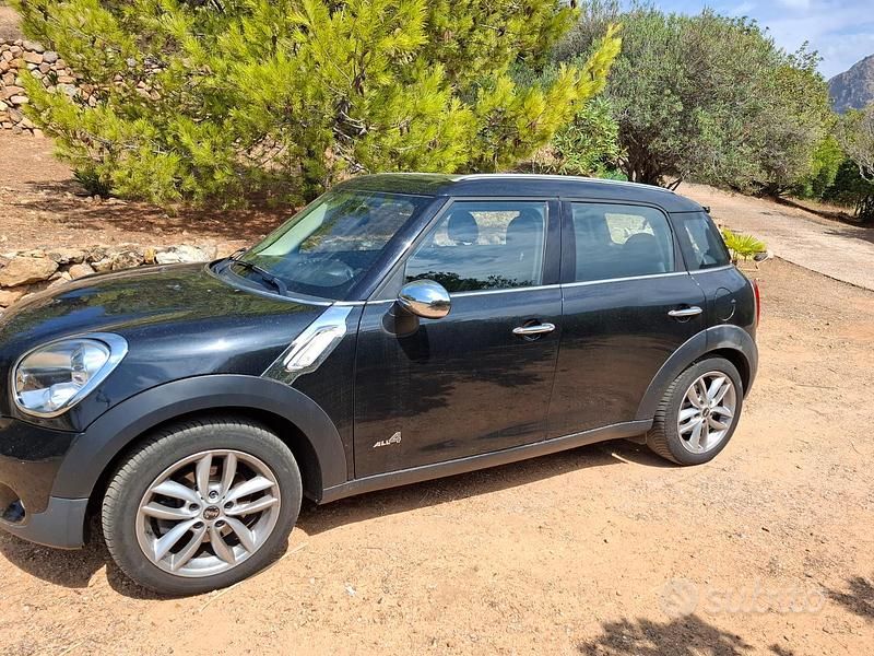 Usata Mini Cooper D Countryman 111 CV (81 kW) 2011 Nero SUV