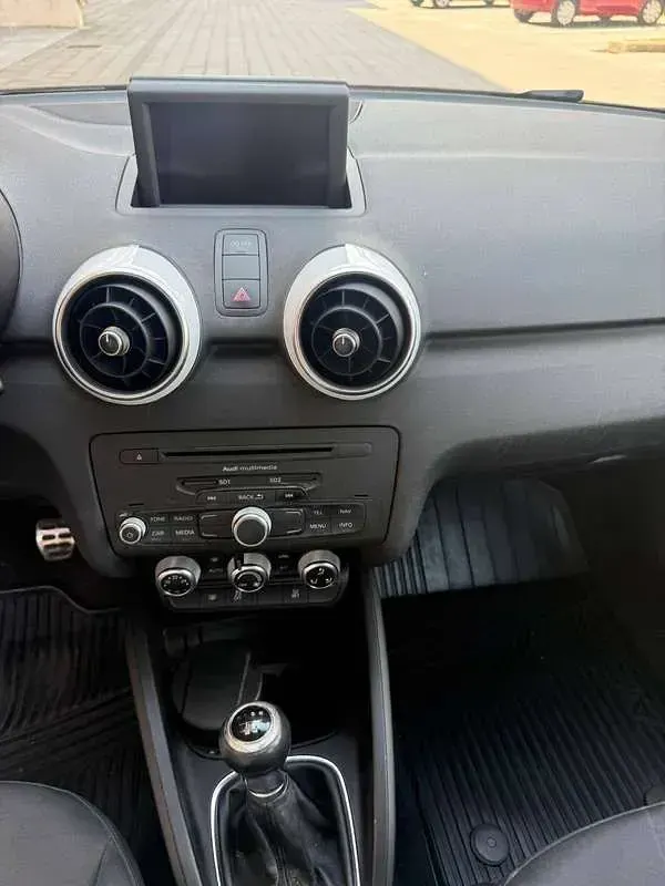 Usata Audi A1 S-Line 90 CV (66 kW) 2015 Bianco Utilitaria