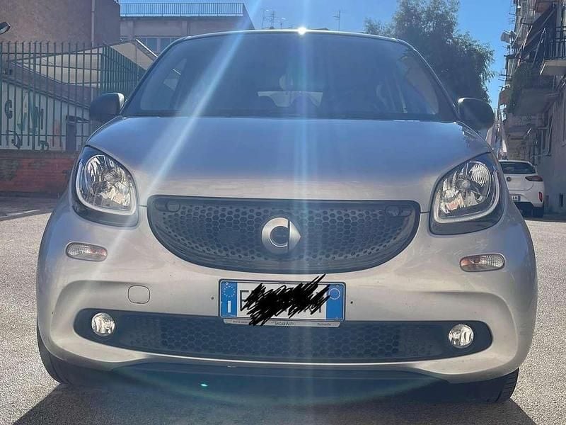 Usata 2019 Smart ForFour Passion Utilitaria | 10.000 € (Ottimo prezzo) - Immagine 1/4