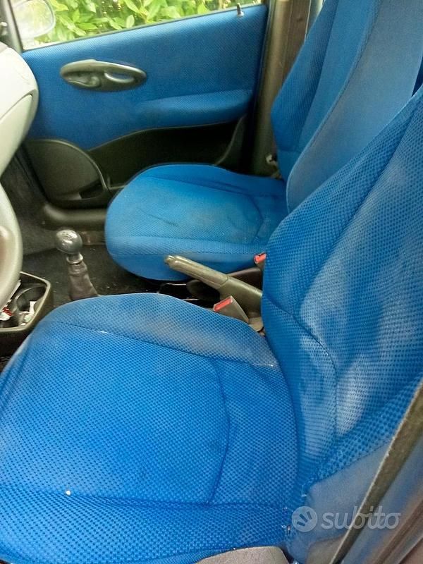 Usata Fiat Punto 2000 Blu Utilitaria