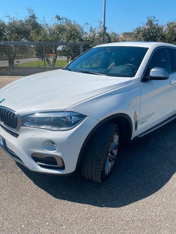 Bianco Usata 2015 BMW X6 SUV | 21.500 € (Molto cara) - Immagine 1/4