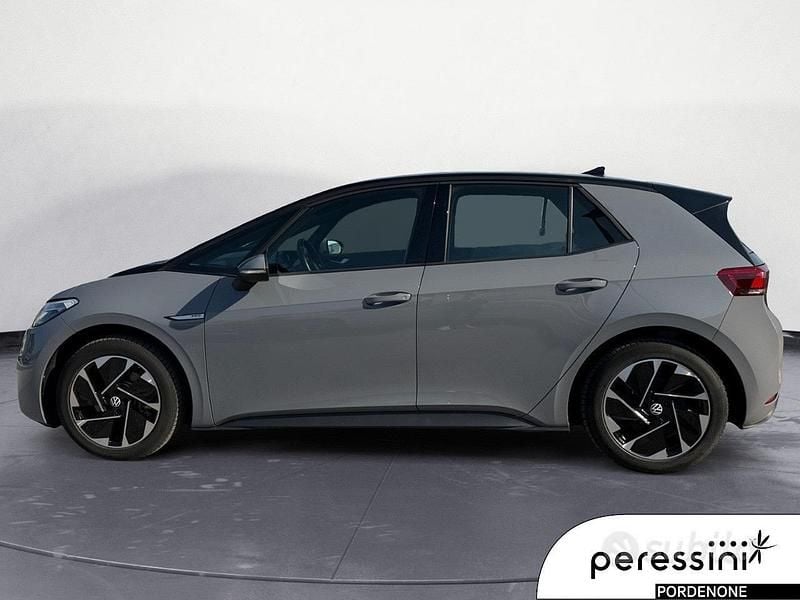 Begagnad VW ID.3 Pro Performance 150 kW (204 HK) 2022 Grå Halvkombi