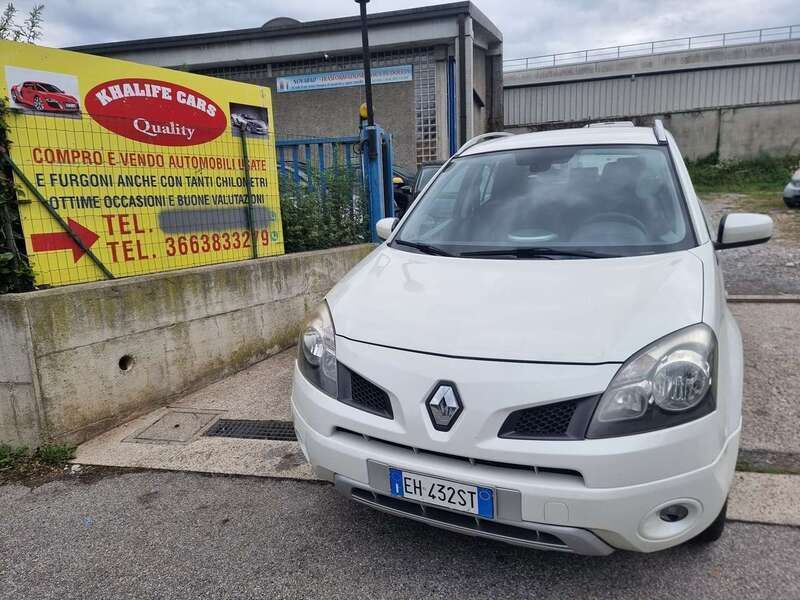 Bianco Usata 2011 Renault Koleos Bose Edition SUV | 4200 € (Super prezzo) - Immagine 1/4