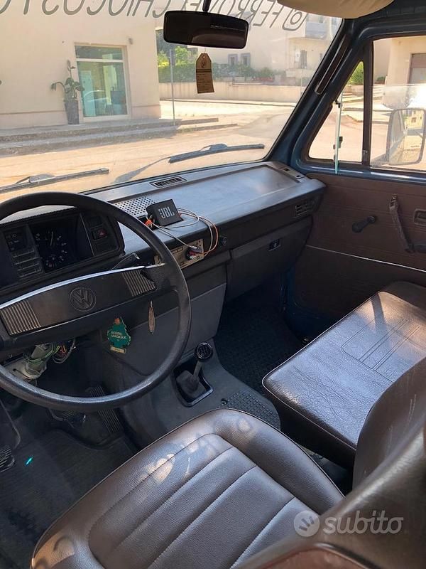 Usata VW Caravelle 1985 Blu Monovolume