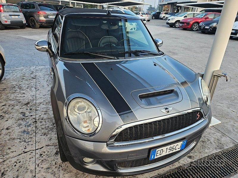 Usata Mini Cooper S Cabriolet 183 CV (134 kW) 2010 Grigio Cabrio