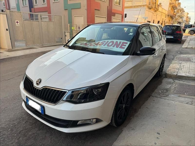 Usata Skoda Fabia 59 CV (43 kW) 2017 Bianco Berlina