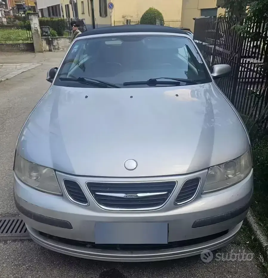 Usata Saab 9-3 Cabriolet Vector 210 CV (154 kW) 2005 Grigio Cabrio