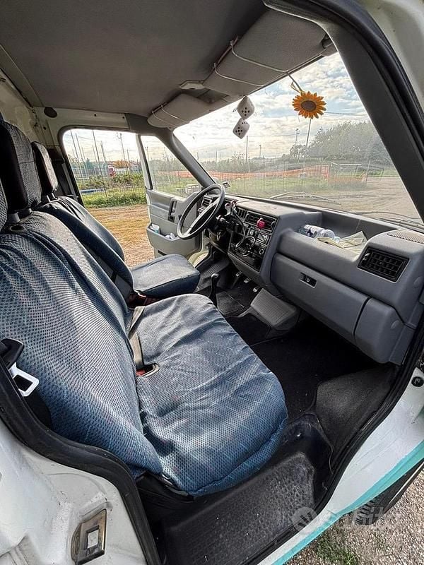 Usata VW T4 1991 Verde Furgone