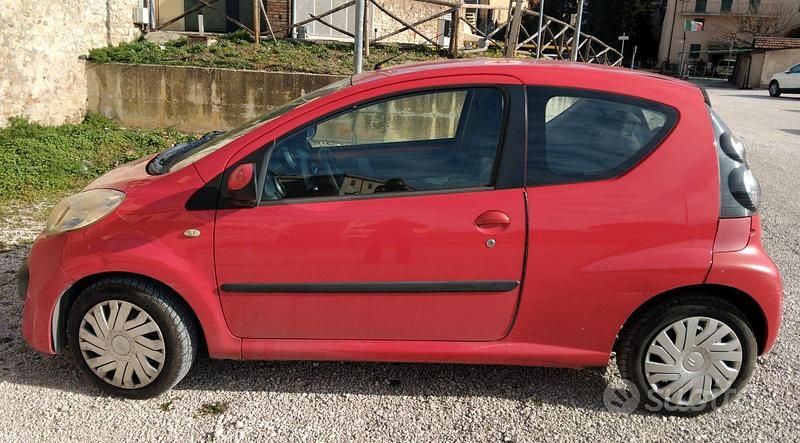 Usata Citroën C1 68 CV (50 kW) 2005 Rosso Utilitaria
