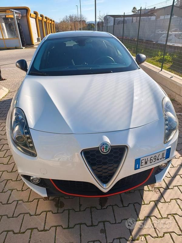 Usata Alfa Romeo Giulietta 2014 Bianco Utilitaria