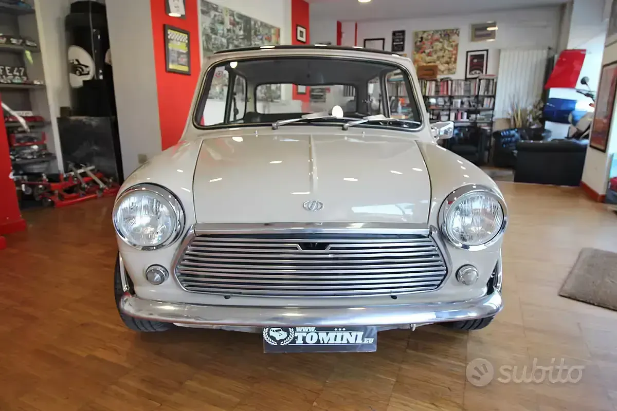 Usata Innocenti Mini 54 CV (39 kW) 1970 Marrone Utilitaria