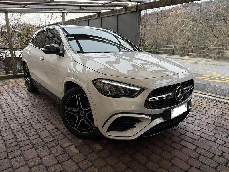 Usata Mercedes GLA200 Advanced Plus 150 CV (110 kW) 2024 Bianco SUV