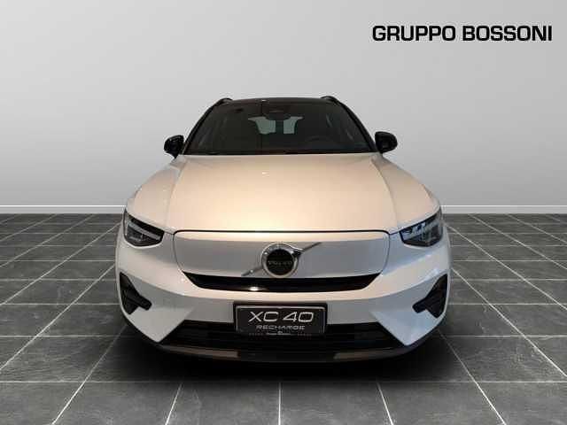 Usata Volvo XC40 Plus 119 kW (163 CV) 2024 Bianco SUV
