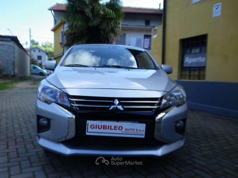 Usata Mitsubishi Space Star Invite 71 CV (52 kW) 2024 Grigio Berlina