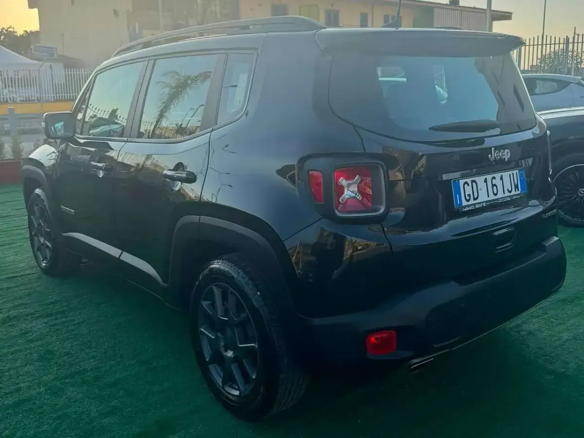 Usata Jeep Renegade Limited 120 CV (88 kW) 2020 Nero metallizzato SUV