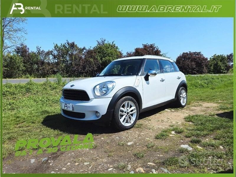 Usata Mini One Countryman 98 CV (72 kW) 2012 Bianco SUV