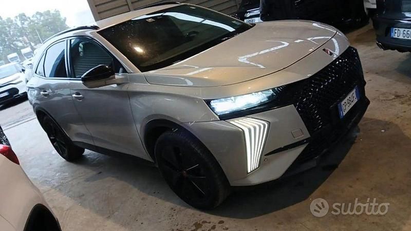Usata DS Automobiles DS7 Crossback 130 CV (95 kW) 2023 Grigio SUV