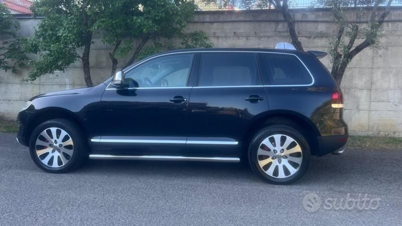 Usata VW Touareg R 174 CV (127 kW) 2007 Nero SUV