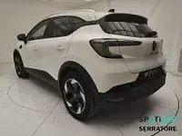 Usata Renault Captur Techno 101 CV (74 kW) 2025 Bianco SUV