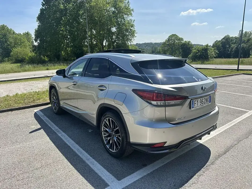 Usata Lexus RX450h Sport Line 262 CV (192 kW) 2019 SUV