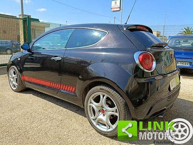 Usata Alfa Romeo MiTo Distinctive 105 CV (77 kW) 2011 Nero Utilitaria