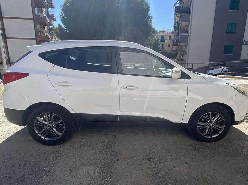 Usata Hyundai ix35 Xpossible 116 CV (85 kW) 2014 Bianco SUV