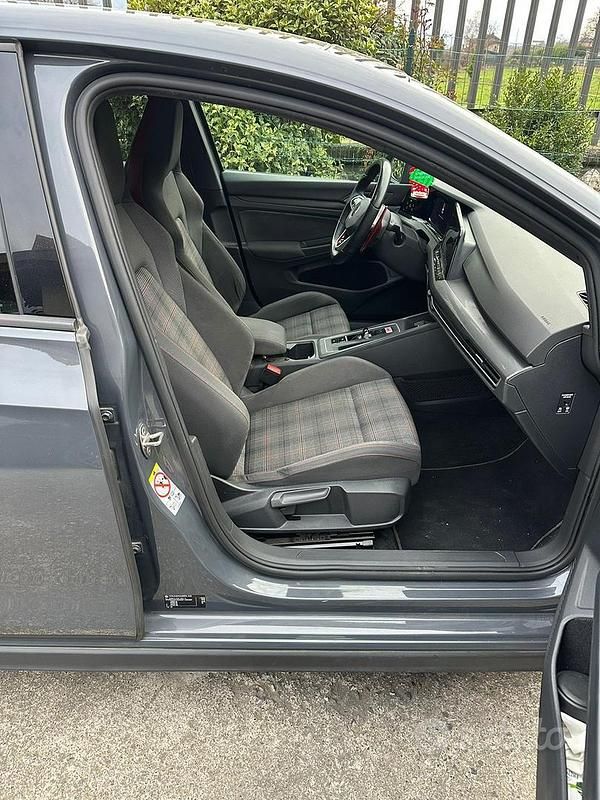 Usata VW Golf VII GTI 2021 Utilitaria