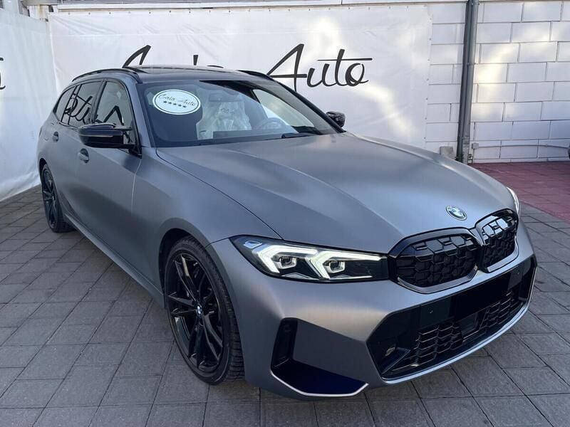 Usata BMW 330e M Sport 340 CV (250 kW) 2022 Grigio Station wagon