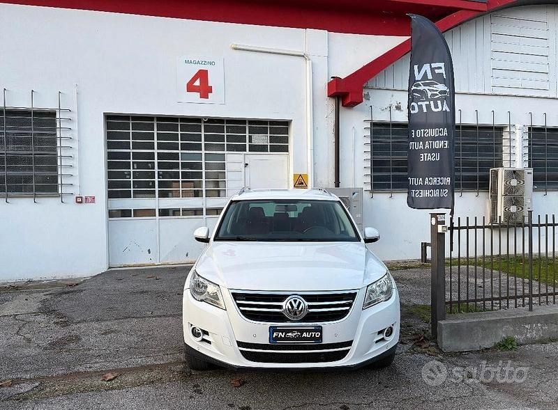 Usata VW Tiguan 140 CV (102 kW) 2010 Bianco SUV