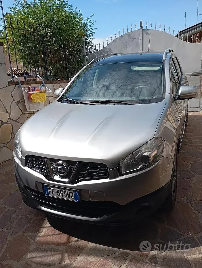 Usata Nissan Qashqai +2 150 CV (110 kW) 2011 Grigio SUV